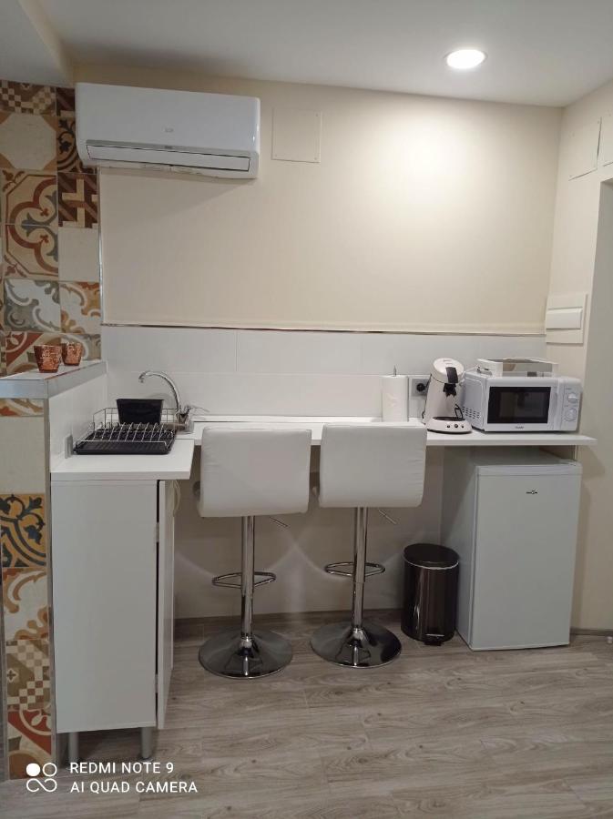 Eres Emerita "Apartamentos & Suites" Мерида Экстерьер фото