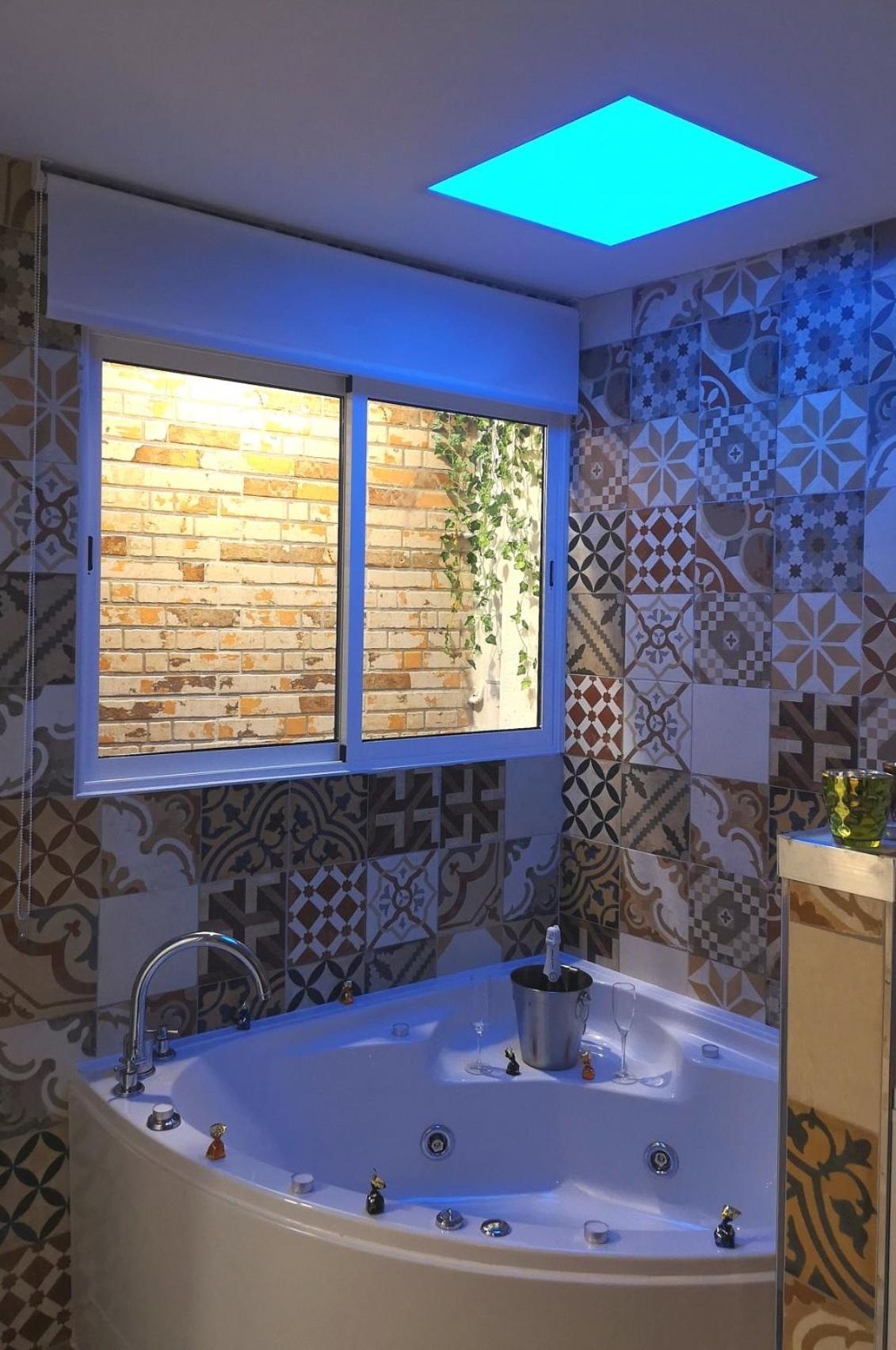 Eres Emerita "Apartamentos & Suites" Мерида Экстерьер фото