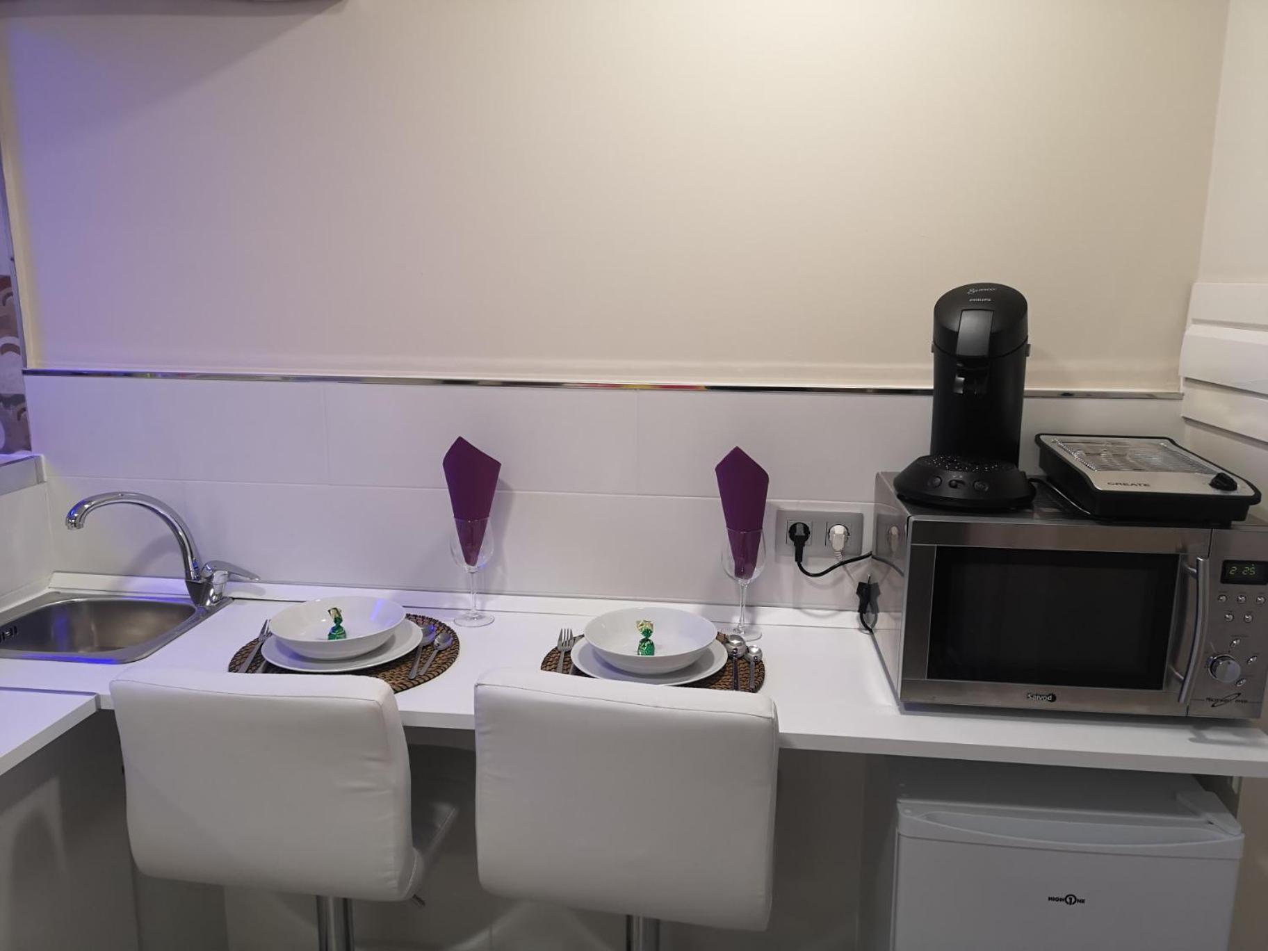 Eres Emerita "Apartamentos & Suites" Мерида Экстерьер фото