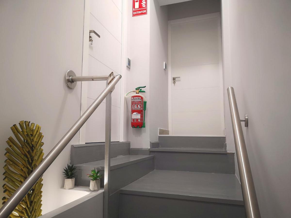 Eres Emerita "Apartamentos & Suites" Мерида Экстерьер фото